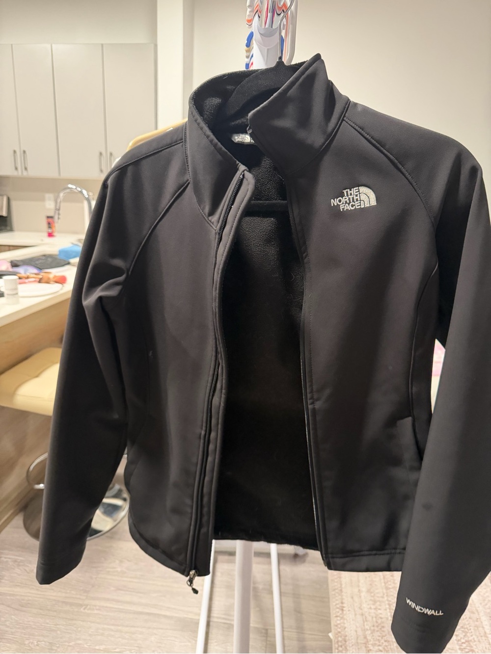 The North Face Women's Black WindWall Softshell Jacket